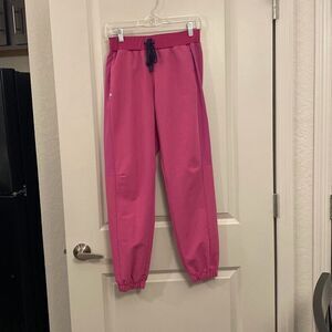 Figs scrub pants, size small 